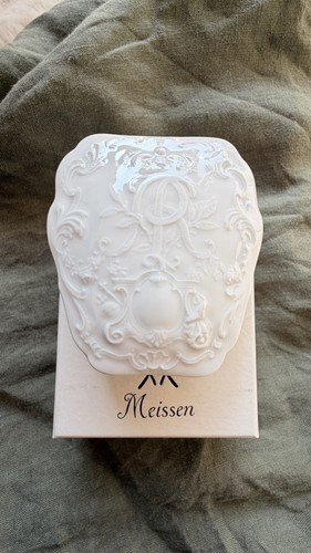 Meissen lidded box tabatiere - meissen,